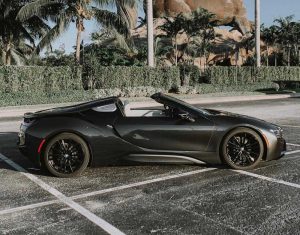 Аренда BMW I8 Roadster 2019 в Майами